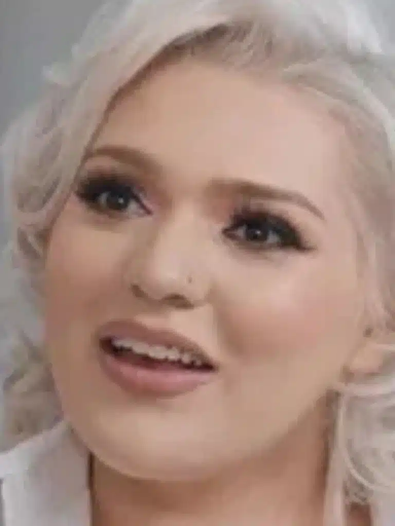 Adaline Star Biography: Wiki, Age, Career, Height, Weight, Boyfriend, Net Worth & More